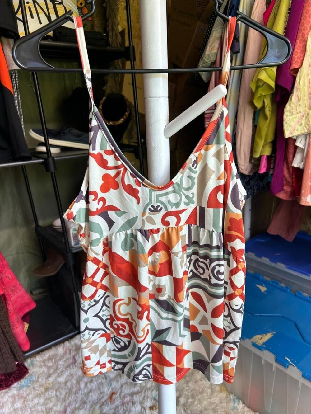 Love U Dear Multicolor Abstract-Print Spaghetti-Strap Camisole Size L
